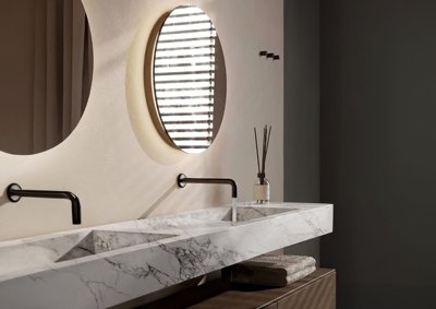 10136 Calacatta Solideria